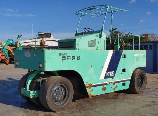 ขายด่วนลดกระหน่ำราคาพิเศษ425,000บาท.รถบด.ล้อยางซูมิโตโมรุ่นใหม่7ล้อยางขนาด9ตันหน้ายางหลังยางระบบทำงานดีเป็นรถนอกเพื่งนำเข้ามาใหม่จากญี่ปุ่นสีเดิมๆรถสวยสถาพดรยังไม่เคยใช้งานในไทยเลย