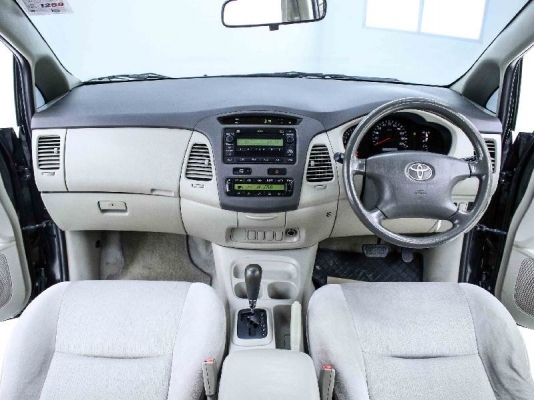 ออกรถ 0 บาท TOYOTA INNOVA 2.0 G 2010