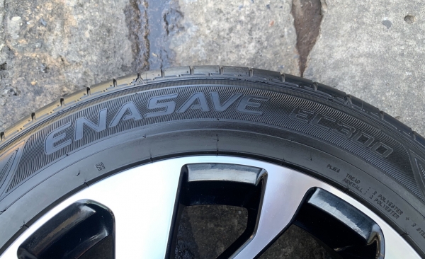 ล้อแม็ก Honda Civic FC ขอบ 16 สีดำหน้าเงา พร้อมยาง 215-55-16 Dunlop ปี 16 สภาพดี
