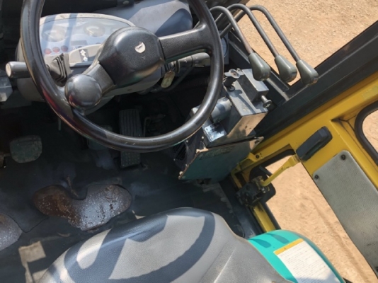 ขายรถตักล้อยาง KOMATSU SD30-6 ปี 2006 นำเข้าเองจากญี่ปุ่น สภาพสวยพร้อมใช้งาน มีVDOการทำงานครับ