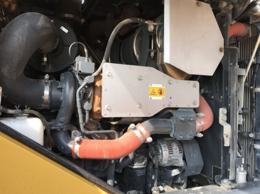 ขายรถตักล้อยาง KOMATSU WA320-7 ปี 2014 นำเข้าเองจากญี่ปุ่น สภาพสวยพร้อมใช้งาน ถึงเร็วๆนี้ครับ