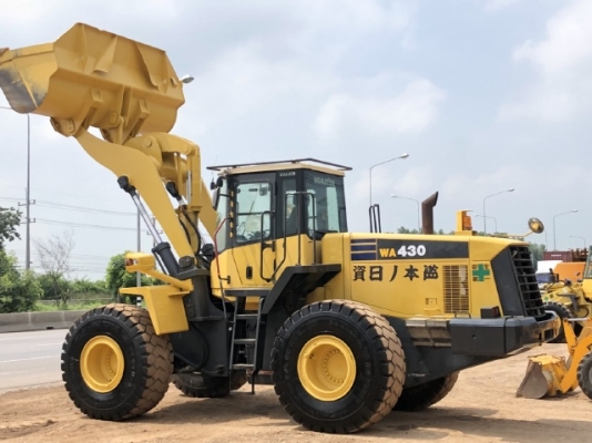 ขายรถตักล้อยาง KOMATSU WA430-5 นำเข้าเองจากญี่ปุ่น สภาพสวยพร้อมใช้งาน มีVDOการทำงานครับ