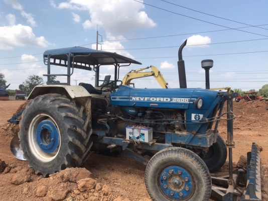 ขายรถไถ FORD 6600 ปรับสภาพเรียบร้อย พร้อมใช้งาน ราคา 190,000 บาท สนใจโทร 095-2503888