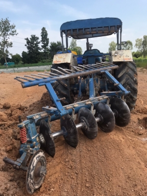 ขายรถไถ FORD 6600 ปรับสภาพเรียบร้อย พร้อมใช้งาน ราคา 190,000 บาท สนใจโทร 095-2503888