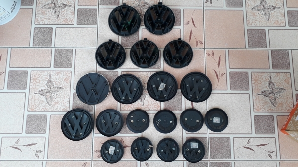 โลโก้ VW แท้ มีหลายขนาด