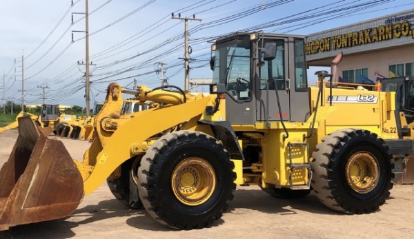 ขายรถตักล้อยาง TCM L32-3 นำเข้าเองจากญี่ปุ่น สภาพสวยพร้อมใช้งาน มีVDOการทำงานครับ ขายรถตักล้อยาง TCM L32-3 นำเข้าเองจากญี่ปุ่น สภาพสวยพร้อมใช้งาน มีVDOการทำงานครับ