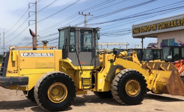 ขายรถตักล้อยาง TCM L32-3 นำเข้าเองจากญี่ปุ่น สภาพสวยพร้อมใช้งาน มีVDOการทำงานครับ ขายรถตักล้อยาง TCM L32-3 นำเข้าเองจากญี่ปุ่น สภาพสวยพร้อมใช้งาน มีVDOการทำงานครับ