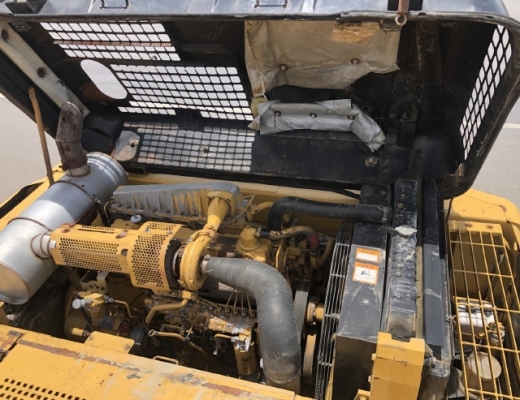 ขายรถขุด CAT 330B ลายหัวกระแทก นำเข้าเองจากญี่ปุ่น สภาพสวยพร้อมใช้ มีVDOการทำงานครับ ขายรถขุด CAT 330B ลายหัวกระแทก นำเข้าเองจากญี่ปุ่น สภาพสวยพร้อมใช้ มีVDOการทำงานครับ