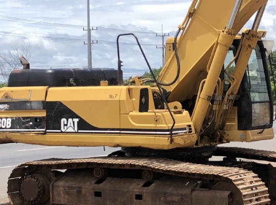 ขายรถขุด CAT 330B ลายหัวกระแทก นำเข้าเองจากญี่ปุ่น สภาพสวยพร้อมใช้ มีVDOการทำงานครับ ขายรถขุด CAT 330B ลายหัวกระแทก นำเข้าเองจากญี่ปุ่น สภาพสวยพร้อมใช้ มีVDOการทำงานครับ