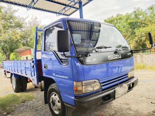 6 ล้อบรรทุก ISUZU NPR71PY52A3 130 แรงม้า * ยาว 5.00 ม.* ปี2547ค่ะ สด-ผ่อน 395000บาทราคาต่อรองได้นะคะ