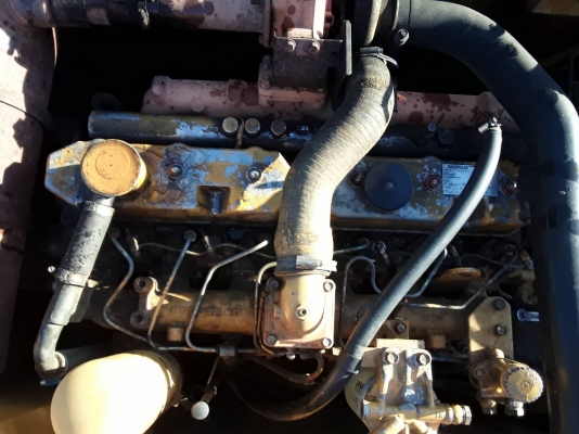 CAT320C ชม.ทำงาน2หมื่นนิดๆ ทุกอย่างดี มีแผลที่แขนนิดหน่อยเอกสารเล่มทะเบียนราคา 980,000 คอมนอก15,000