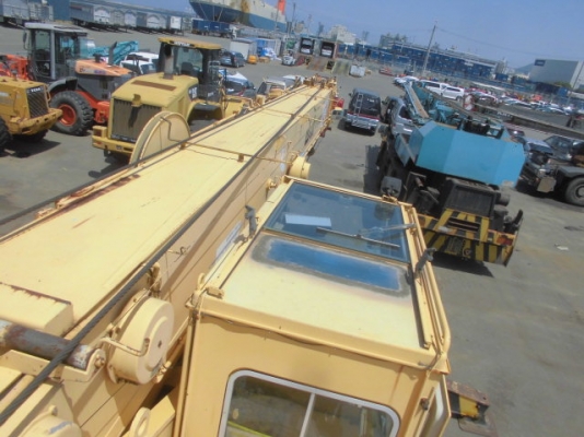 ขายเครน 25ตัน KATO  KR25H-V2 ปี 1995 ราคา 2 ล้านต้นๆ โทร. 092-929-9942 ธีรเทพ