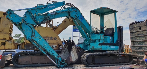 SK50 คอนโทลน้ำมัน  ปั้มนี้ว รถนอกเพื่งเข้ามาใหม่ ขายถูกราคาแค่ 225,000บาท 081-989-1989 หรั่งครับ