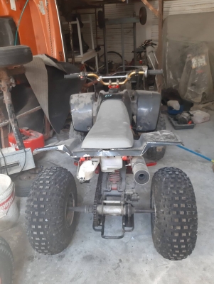 ขาย ATV Yamaha YF 200 เครื่องดีมาก สภาพตามรูป ราคา 25,000 ขาย ATV Yamaha YF 200 เครื่องดีมาก สภาพตามรูป ราคา 25,000