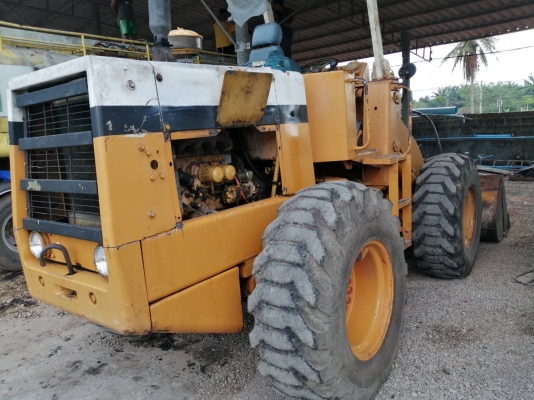 ขาย​รถตัก​ล้อ​ยาง​ยี่ห้อโคมัสสุ รุ่น ​510 กรองคู่​ เพิ่ง​ทำเครื่อง​มาใหม่ๆ