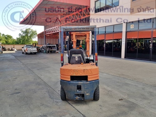 ขาย รถโฟล์คลิฟท์ TOYOTA รุ่น 5-FG15