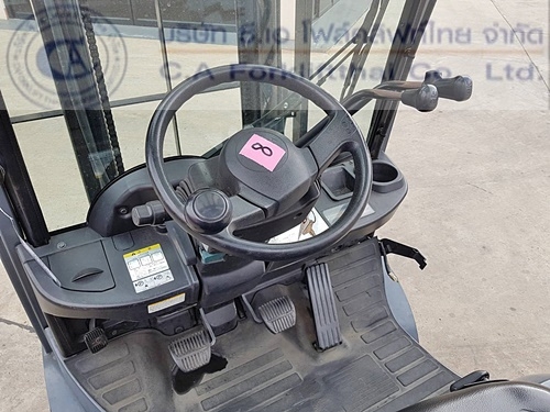 ขาย รถโฟล์คลิฟท์ TOYOTA รุ่น 8FDL15