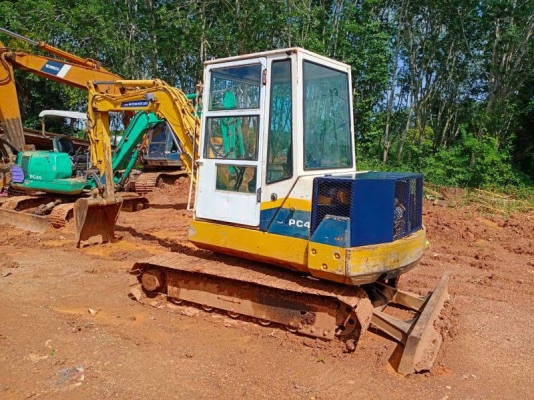 KOMATSU PC40-6 มีเก๋งด้วยราคา 220,000