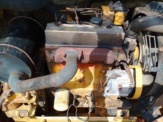 KOMATSU PC40-6 มีเก๋งด้วยราคา 220,000