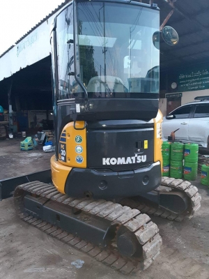 ขาย.KOMATSU PC30MR-2 เก่านอกแท้  เดิมๆๆมีลายแย๊ก..ใช้งานมาน้อย..โทร 089-3818694 จ๊อย