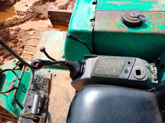 KOMATSU PC45-7 มีระบบหัวกระแทกราคา 320,000