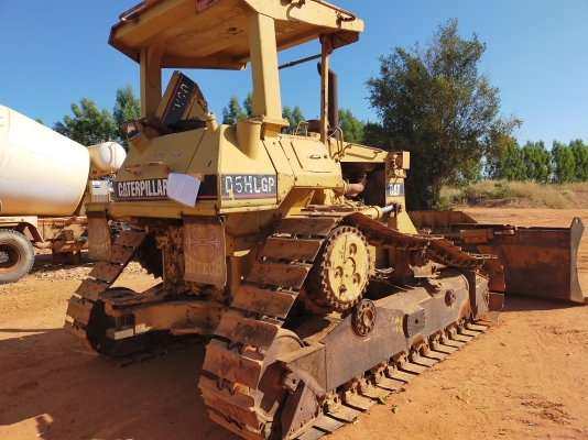 ขายรถแทรกเตอร์ cat d5 hเอกสารเล่มทะเบียน ขายรถแทรกเตอร์ cat d5 hเอกสารเล่มทะเบียน