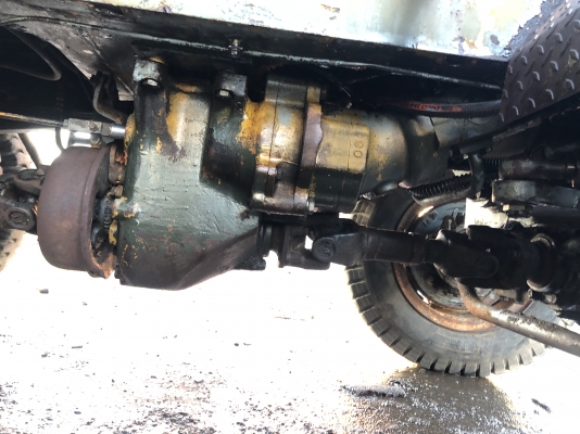 แมคโคล้อยาง KOMATSU PW60-1 2เพลา