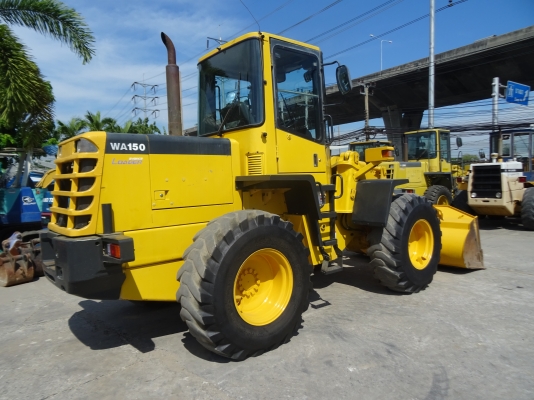 รถตัก Komatsu WA150-3 รถตัก Komatsu WA150-3