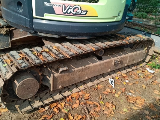ขายรถขุด YANMAR VIO35-5B. เก่านอกแท้  สภาพสวย ใช้งานมาน้อย  โทร 089-3818694 จ๊อย