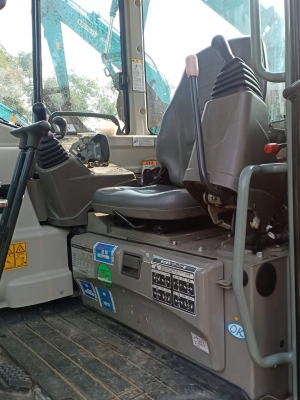 ขายรถขุด YANMAR VIO35-5B. เก่านอกแท้  สภาพสวย ใช้งานมาน้อย  โทร 089-3818694 จ๊อย