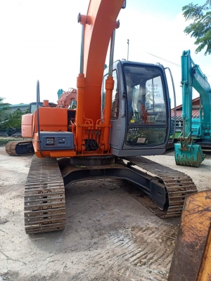 ขาย HITACHI EX120-5. เก่านอกแท้  สภาพสวย อาร์มพิเศษ  พร้อมใช้ โทร 089-3818694 จ๊อย