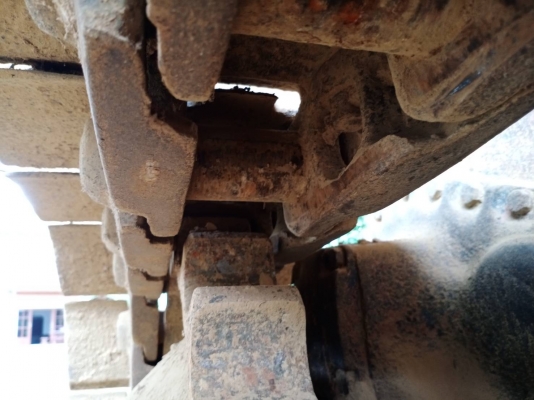 KOMATSU D50A-15 ห้องเลี้ยวน้ำม้นราคา 400,000