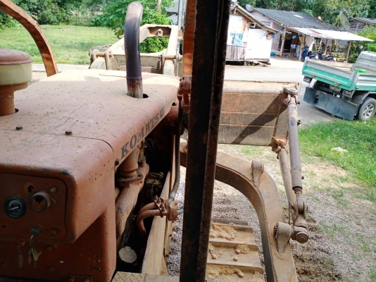 KOMATSU D50A-15 ห้องเลี้ยวน้ำม้นราคา 400,000