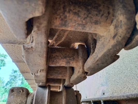 KOMATSU D50A-15 ห้องเลี้ยวน้ำม้นราคา 400,000