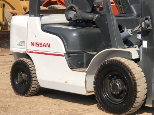 ขายรถยกดีเซล NISSAN 2.5 ตัน ปี 2013 นำเข้าเองจากญี่ปุ่น สภาพสวยพร้อมใช้ มีVDOการทำงานครับ ขายรถยกดีเซล NISSAN 2.5 ตัน ปี 2013 นำเข้าเองจากญี่ปุ่น สภาพสวยพร้อมใช้ มีVDOการทำงานครับ