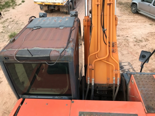 เเบคโฮHitachi zx200-5G  ราคา1,350,000฿เล่มพร้อม