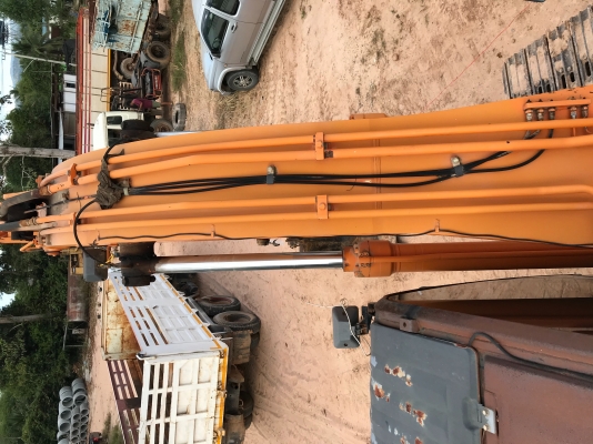 เเบคโฮHitachi zx200-5G  ราคา1,350,000฿เล่มพร้อม