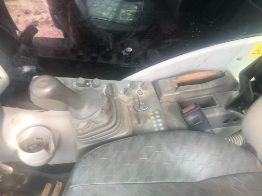 เเบคโฮHitachi zx200-5G  ราคา1,350,000฿เล่มพร้อม