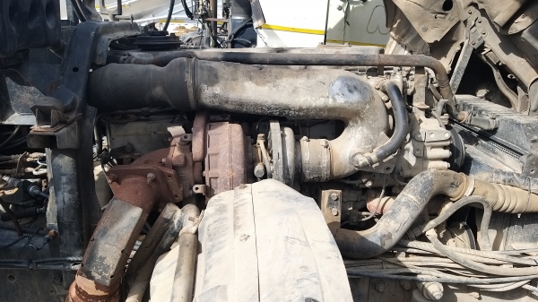 ขายด่วนๆ ขายด่วนๆ หัวลากHINO 3M เครื่องMEGAP11C 320แรง สภาพพร้อมใช้ ราคาเบาๆ เงินสดลดได้ ไม่พอจัดแนน