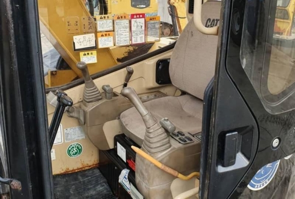 ขายด่วนต้อนรับลมหนาวราคาพิเศษลดกระหน่ำจบที่475,000บาทเท่านั้นๆๆ รถแบคโฮรถCATคาเม่ร่า308BSR รุ่นยอดนิยม สวยๆเทียบเท่าPC80 ออโต้คันเร่งเครื่อง4สูบเครื่องดีปั่มแรงไฟฟ้าครบ ซีเรียสุง ชั่วโม่งทำงานน้อยรถนอกเพิ่งนำเข้ามาใหม่ยังไม่เคยใช้งานในเมืองไทยเลย โ ขายด่วนต้อนรับลมหนาวราคาพิเศษลดกระหน่ำจบที่475,000บาทเท่านั้นๆๆ รถแบคโฮรถCATคาเม่ร่า308BSR รุ่นยอดนิยม สวยๆเทียบเท่าPC80 ออโต้คันเร่งเครื่อง4สูบเครื่องดีปั่มแรงไฟฟ้าครบ ซีเรียสุง ชั่วโม่งทำงานน้อยรถนอกเพิ่งนำเข้ามาใหม่ยังไม่เคยใช้งานในเมืองไทยเลย โ