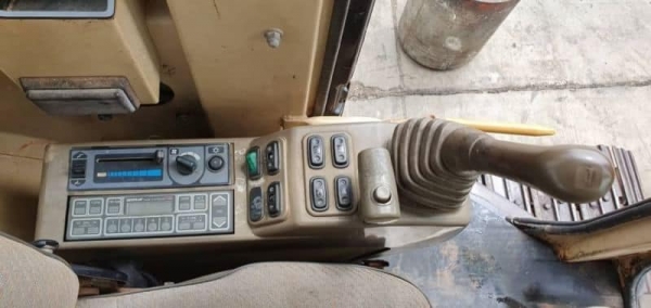 ขายด่วนต้อนรับลมหนาวราคาพิเศษลดกระหน่ำจบที่475,000บาทเท่านั้นๆๆ รถแบคโฮรถCATคาเม่ร่า308BSR รุ่นยอดนิยม สวยๆเทียบเท่าPC80 ออโต้คันเร่งเครื่อง4สูบเครื่องดีปั่มแรงไฟฟ้าครบ ซีเรียสุง ชั่วโม่งทำงานน้อยรถนอกเพิ่งนำเข้ามาใหม่ยังไม่เคยใช้งานในเมืองไทยเลย โ ขายด่วนต้อนรับลมหนาวราคาพิเศษลดกระหน่ำจบที่475,000บาทเท่านั้นๆๆ รถแบคโฮรถCATคาเม่ร่า308BSR รุ่นยอดนิยม สวยๆเทียบเท่าPC80 ออโต้คันเร่งเครื่อง4สูบเครื่องดีปั่มแรงไฟฟ้าครบ ซีเรียสุง ชั่วโม่งทำงานน้อยรถนอกเพิ่งนำเข้ามาใหม่ยังไม่เคยใช้งานในเมืองไทยเลย โ