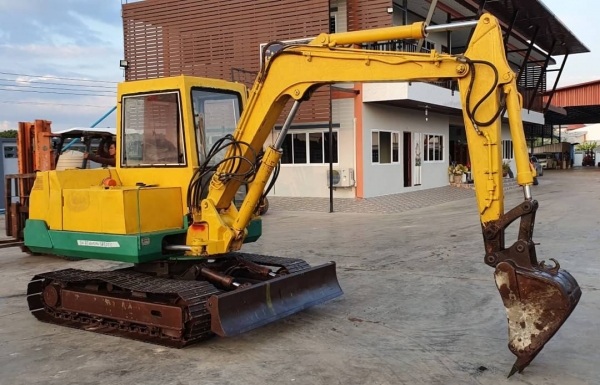 ขายด่วน185,000บาทรถแบคโฮซูมิโตโม่SH45หนัก4.5ตัน แบคโฮหัวเก๋งซูมิโตโม่SH45เทียบเท่าPC45ปั้มเร็วแรงไม่โหลดเครื่อง 4สูบมีระบบเต่ากะต่ายลายหัวกะแทกมารถนอกเพื่งนำเข้ามาใหม่จากญี่ปุ่นยังไม่ได้ใช้ในไทยเลย