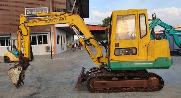 ขายด่วน185,000บาทรถแบคโฮซูมิโตโม่SH45หนัก4.5ตัน แบคโฮหัวเก๋งซูมิโตโม่SH45เทียบเท่าPC45ปั้มเร็วแรงไม่โหลดเครื่อง 4สูบมีระบบเต่ากะต่ายลายหัวกะแทกมารถนอกเพื่งนำเข้ามาใหม่จากญี่ปุ่นยังไม่ได้ใช้ในไทยเลย