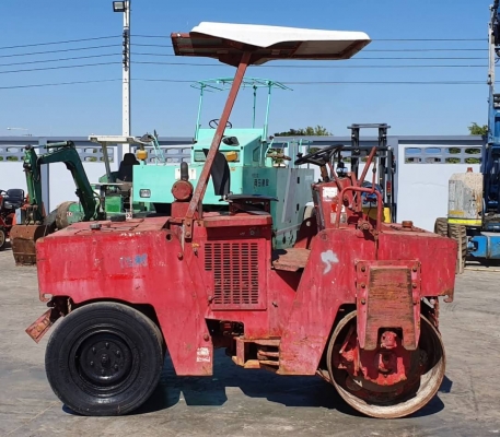 ขายด่วนลดกระหน่ำราคาพิเศษ195,000บาท.รถบดเอวอ่อน    โปแม็กสั้นสะเทือน.โปแม็กขนาด3.5ตันหน้าหล็กหลังยางระบบทำงานดีสั้นสะเทือนได้ดีเป็นรถนอกเพื่งนำเข้ามายังไม่เคยใช้งานในไทยเลย