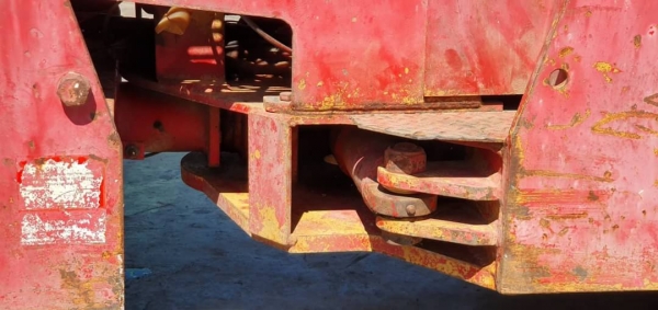 ขายด่วนลดกระหน่ำราคาพิเศษ195,000บาท.รถบดเอวอ่อน    โปแม็กสั้นสะเทือน.โปแม็กขนาด3.5ตันหน้าหล็กหลังยางระบบทำงานดีสั้นสะเทือนได้ดีเป็นรถนอกเพื่งนำเข้ามายังไม่เคยใช้งานในไทยเลย