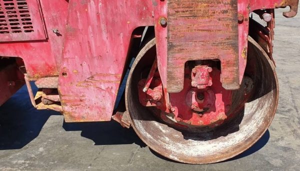 ขายด่วนลดกระหน่ำราคาพิเศษ195,000บาท.รถบดเอวอ่อน    โปแม็กสั้นสะเทือน.โปแม็กขนาด3.5ตันหน้าหล็กหลังยางระบบทำงานดีสั้นสะเทือนได้ดีเป็นรถนอกเพื่งนำเข้ามายังไม่เคยใช้งานในไทยเลย