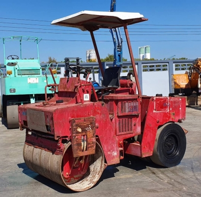 ขายด่วนลดกระหน่ำราคาพิเศษ195,000บาท.รถบดเอวอ่อน    โปแม็กสั้นสะเทือน.โปแม็กขนาด3.5ตันหน้าหล็กหลังยางระบบทำงานดีสั้นสะเทือนได้ดีเป็นรถนอกเพื่งนำเข้ามายังไม่เคยใช้งานในไทยเลย