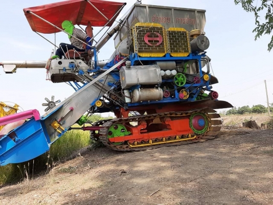 ????ขาย อำนวยการช่าง เครื่อง Jo8c 235 turbo  ????ก้อน 12 ปั้มไดกิ้น 22   #โซ่สวยข้อเต็มยังไม่เคยอัด #ใบแทรคหนา  ***เครื่องดีปั้มดีครับ รถพร้อมใช้งาน***   ราคา 830,000 คอมนอก 1 หมื่น 091-0206555