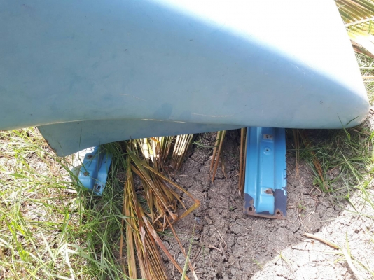 ขาย หมวก กระบังลม สำหรับหัวรถบรรทุก บรรทุก 4 ล้อกลาง 6 ล้อ เพื่อลู่ลม ไม่ต้านลม อุปกรณ์ตกแต่ง เก่าญี่ปุ่น