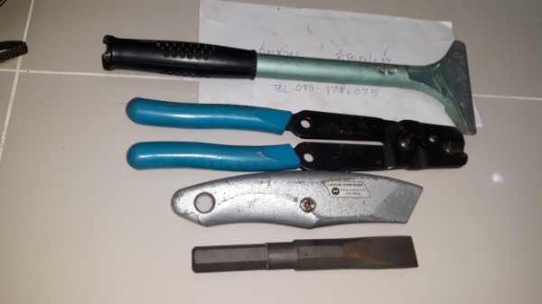 ขายชุดเครื่องมือยกกอง4ชิ้นตามภาพงานนอกสนใจ089-1786075